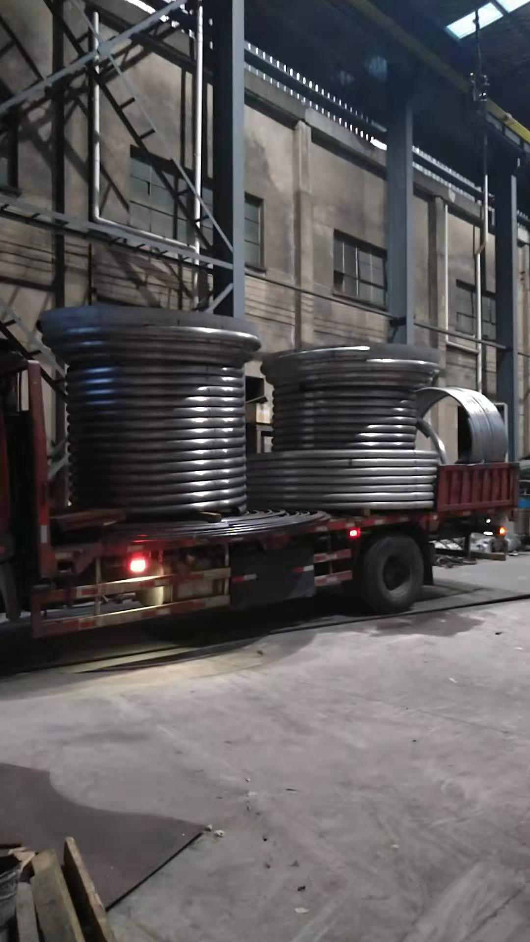 半圓管發貨現場 半圓管發貨現場